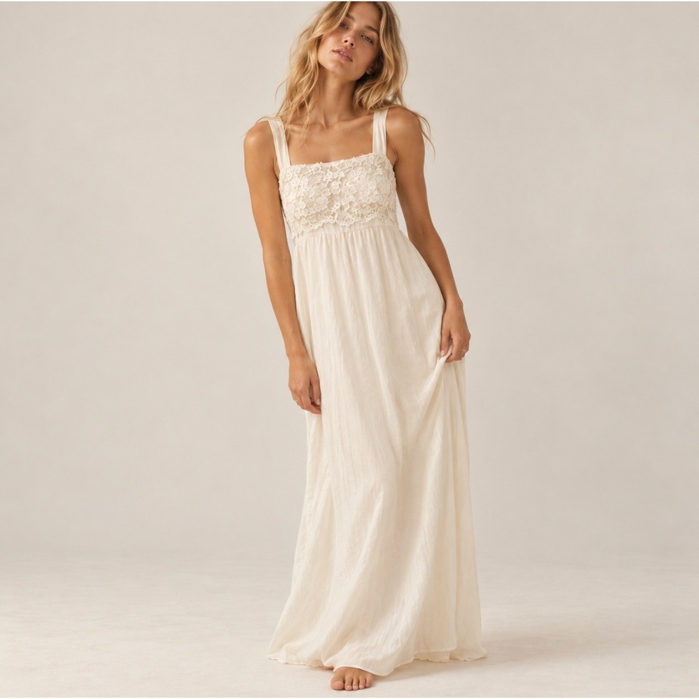 Vintage Maxi Dress Lace Sleeveless Cream Bridal Cottage Gown Victorian Romantic